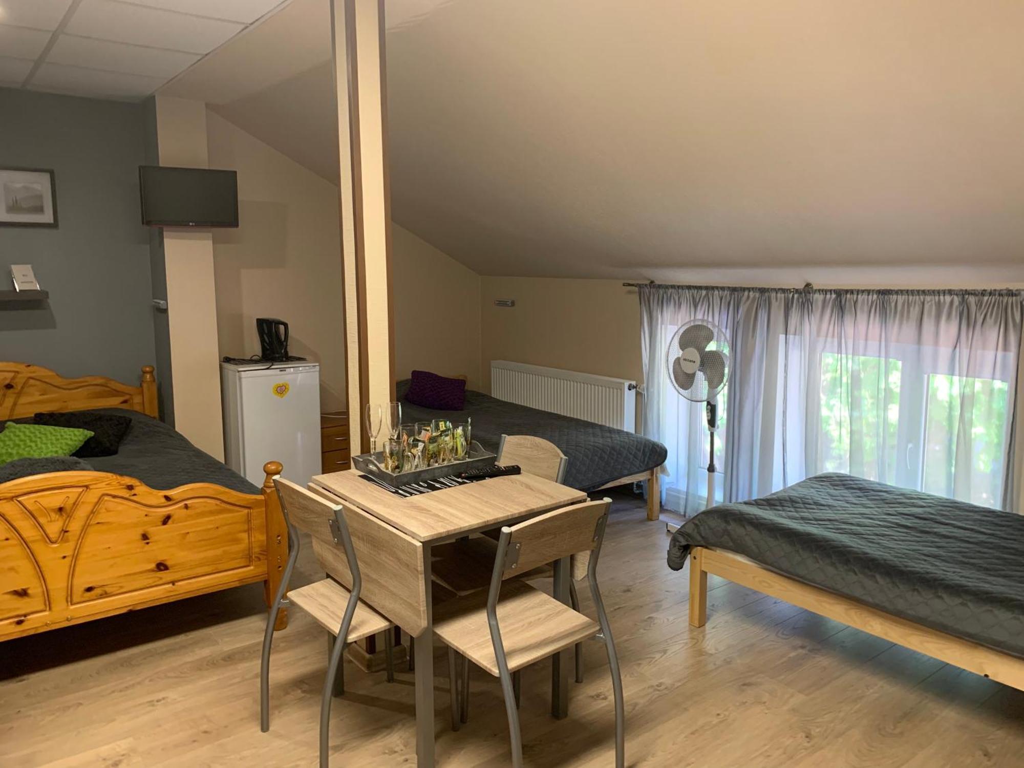 Portoss Hotel Ventspils Ngoại thất bức ảnh