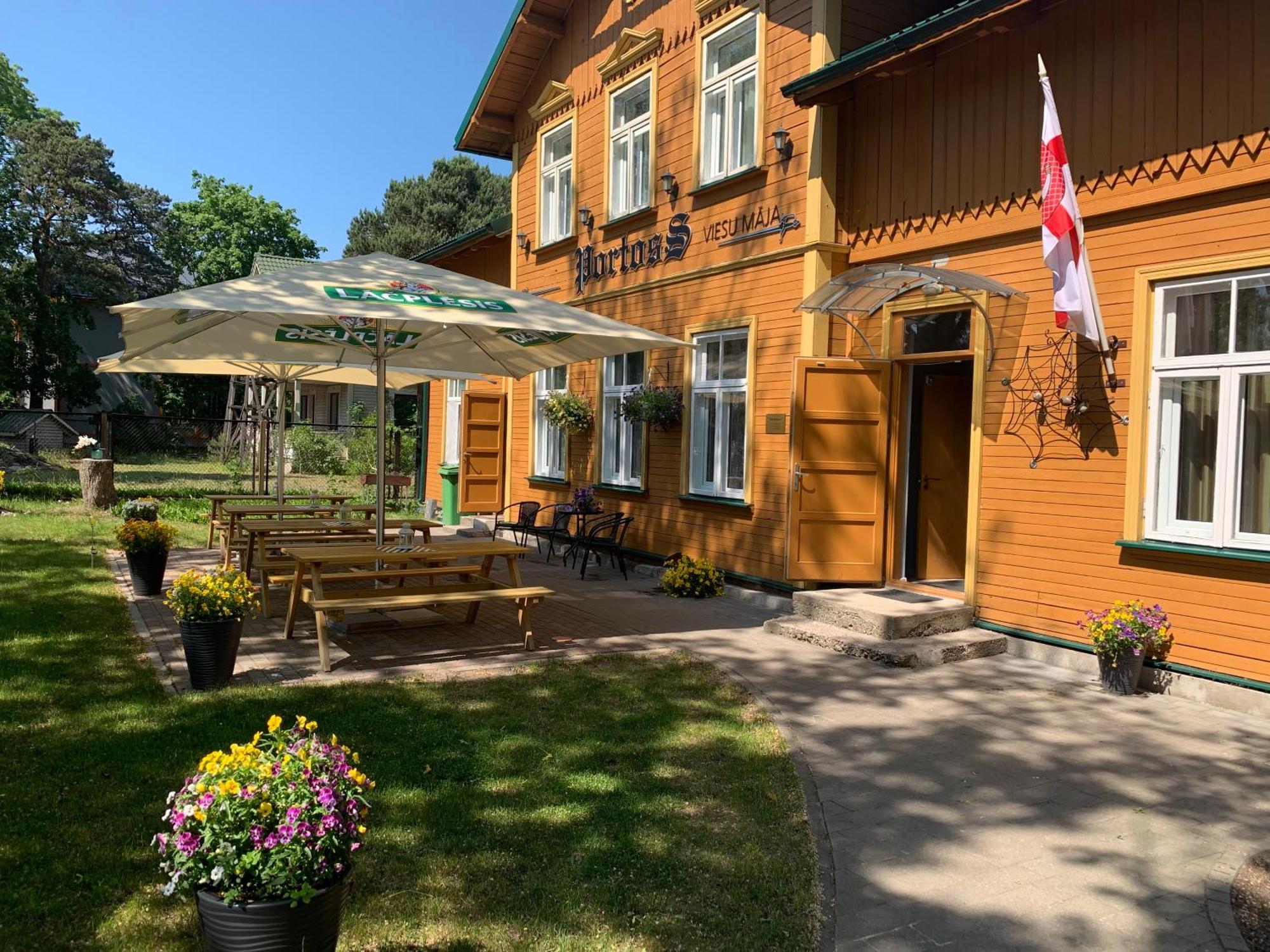 Portoss Hotel Ventspils Ngoại thất bức ảnh